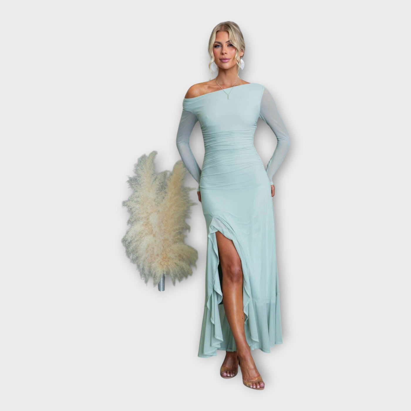 Εντυπωσιακό Φόρεμα με Κομψή Γραμμή